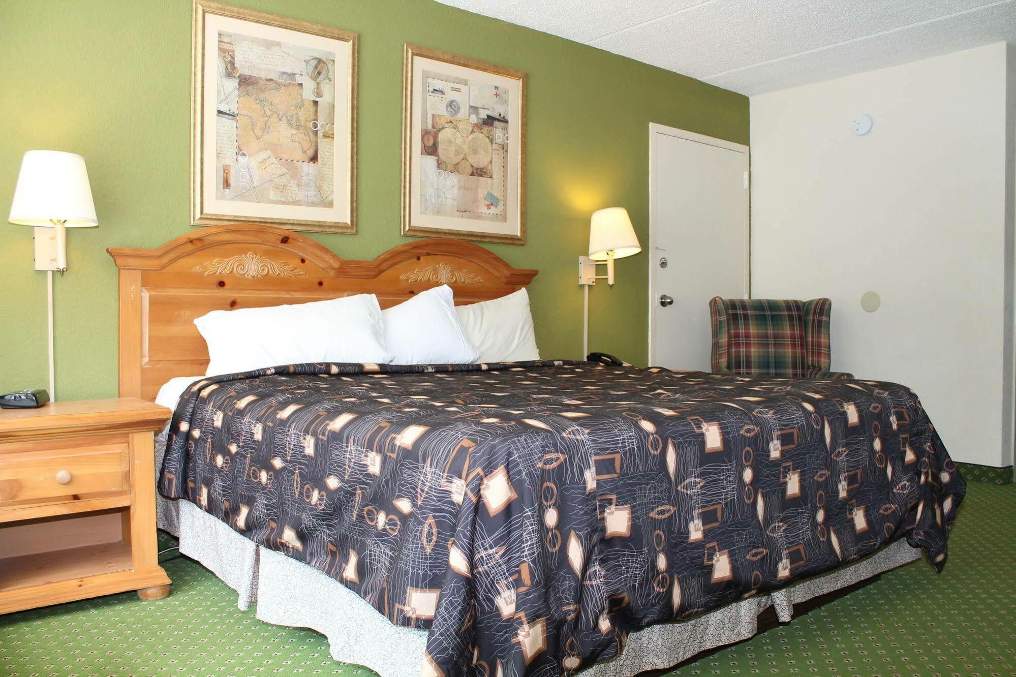 Travelers Inn Kingsland Exteriör bild